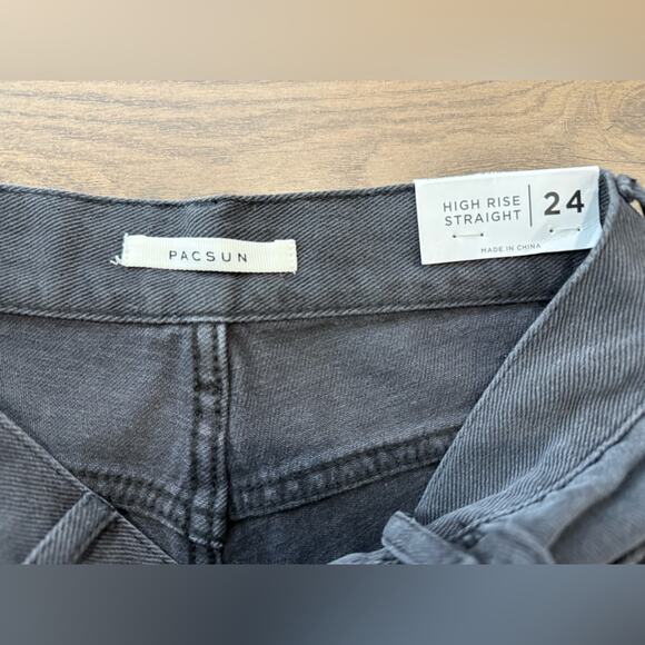 NWT Pacsun Black High Waisted Straight Leg Distressed Jeans Size 24 - Picture 8 of 13